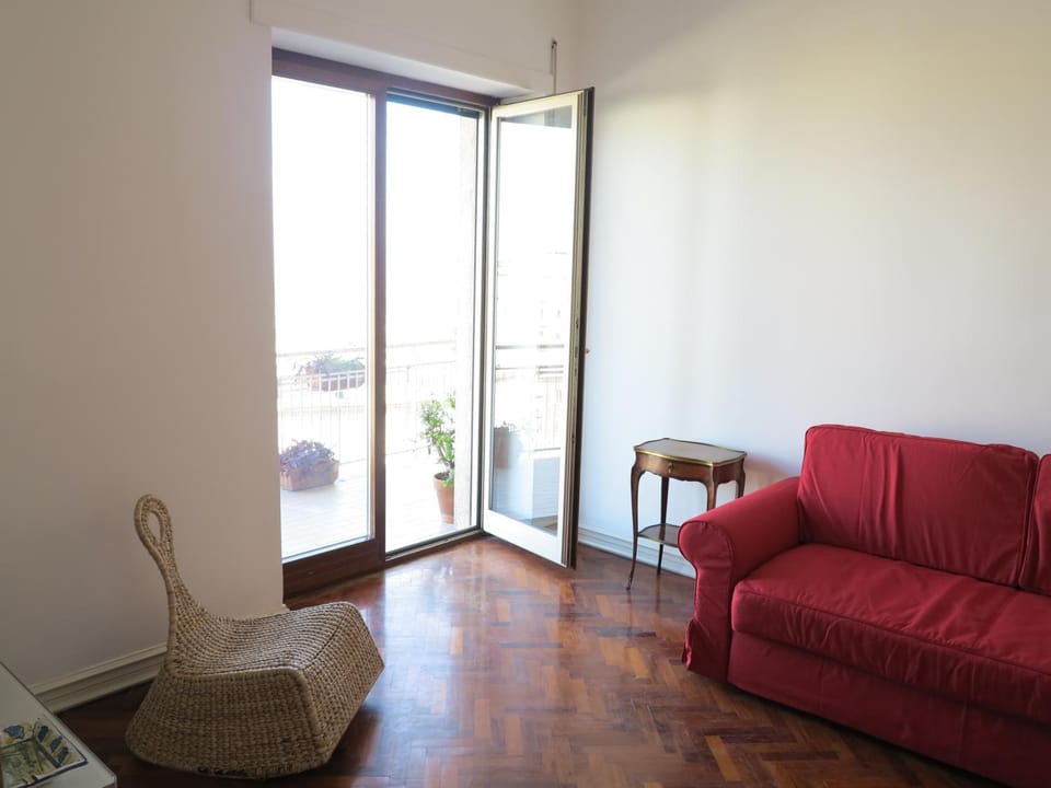 Balcony/Terrace, Living room