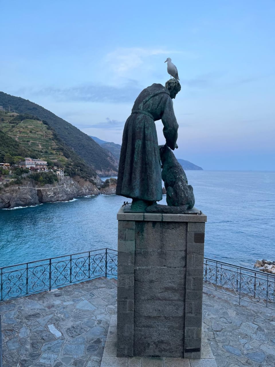 Nearby landmark, Natural landscape