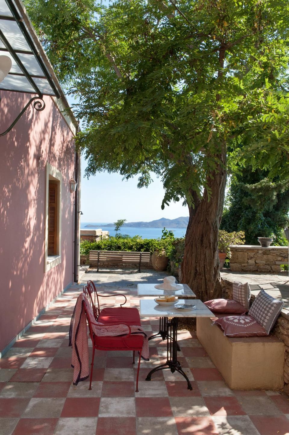 Patio, Day, Natural landscape, Garden, View (from property/room), Balcony/Terrace, Seating area, Dining area, Diving, Garden view, Sea view, Sea view, Sunset