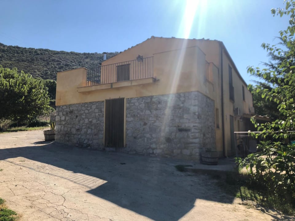 Agriturismo Ilardo Farm Stay in Sicily