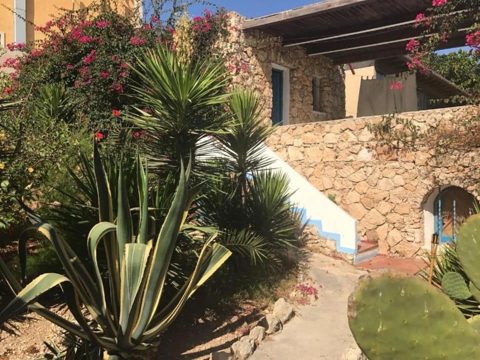 Borgo Acqua Apartment in Sicily
