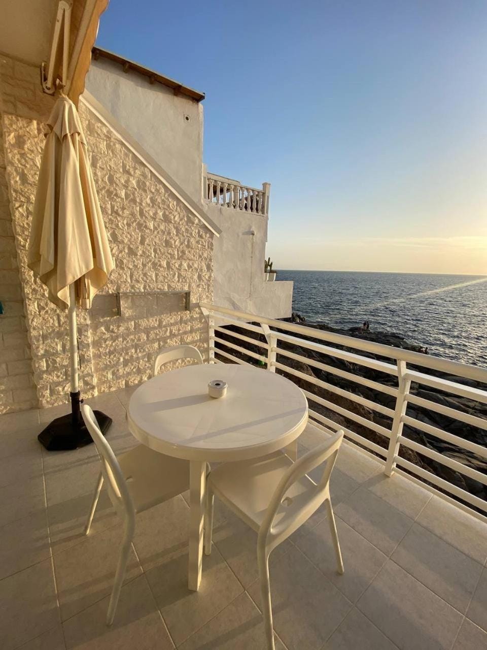 Day, View (from property/room), Balcony/Terrace, Dining area, Sea view