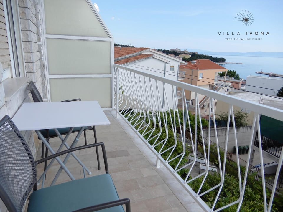 Property logo or sign, Balcony/Terrace, City view, Sea view