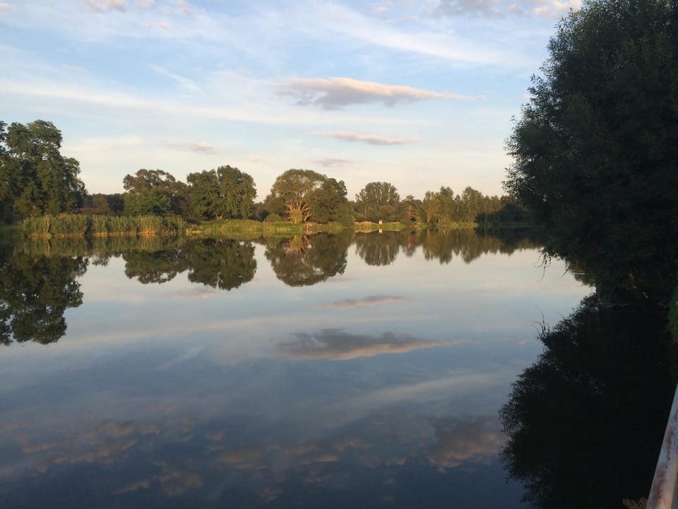 Fishing, On site