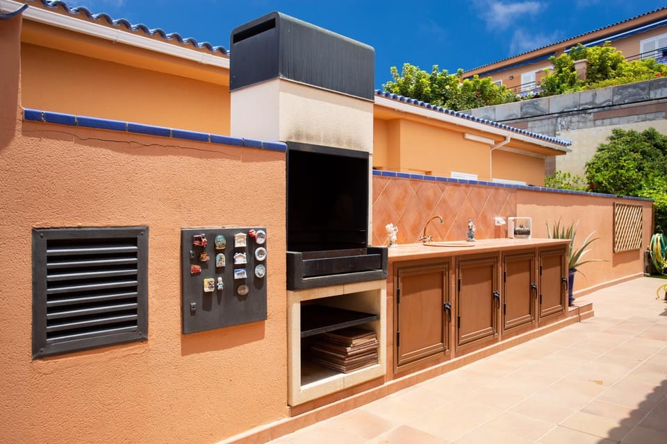 BBQ facilities, Balcony/Terrace