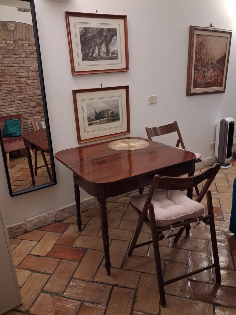 Domus next Campo de'Fiori with thermal shower Apartment in Rome