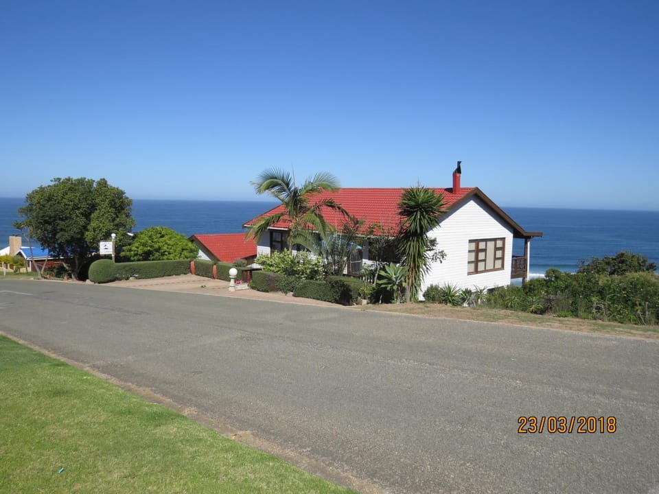 Property building, Neighbourhood, Sea view