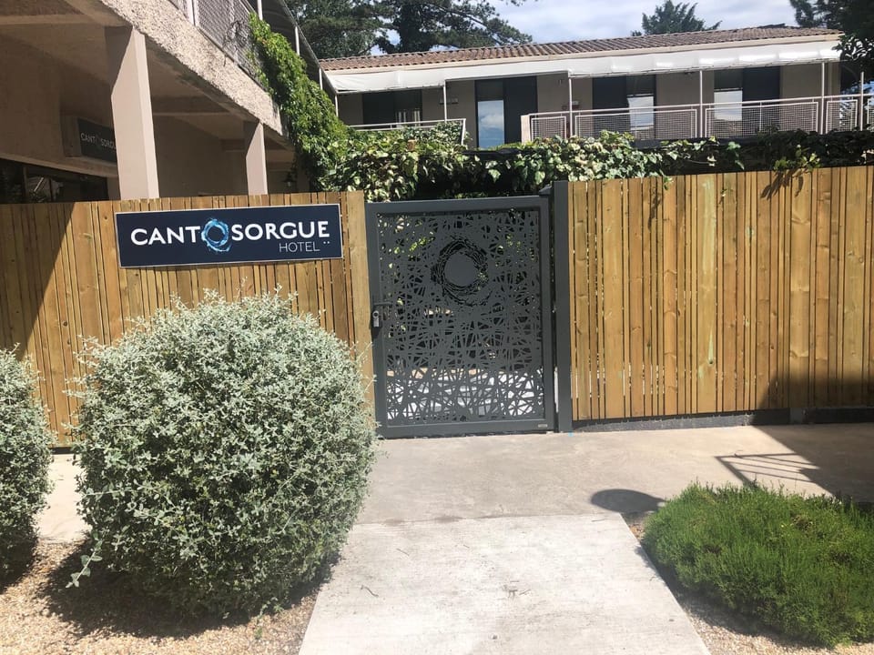 Facade/entrance, Property logo or sign