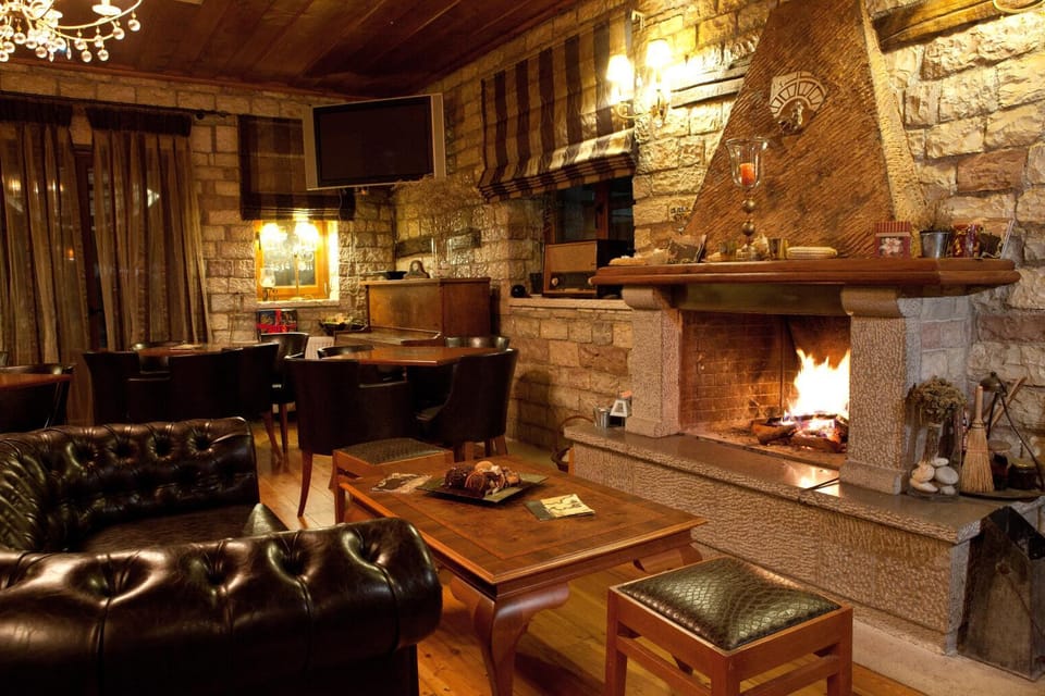 Lounge or bar