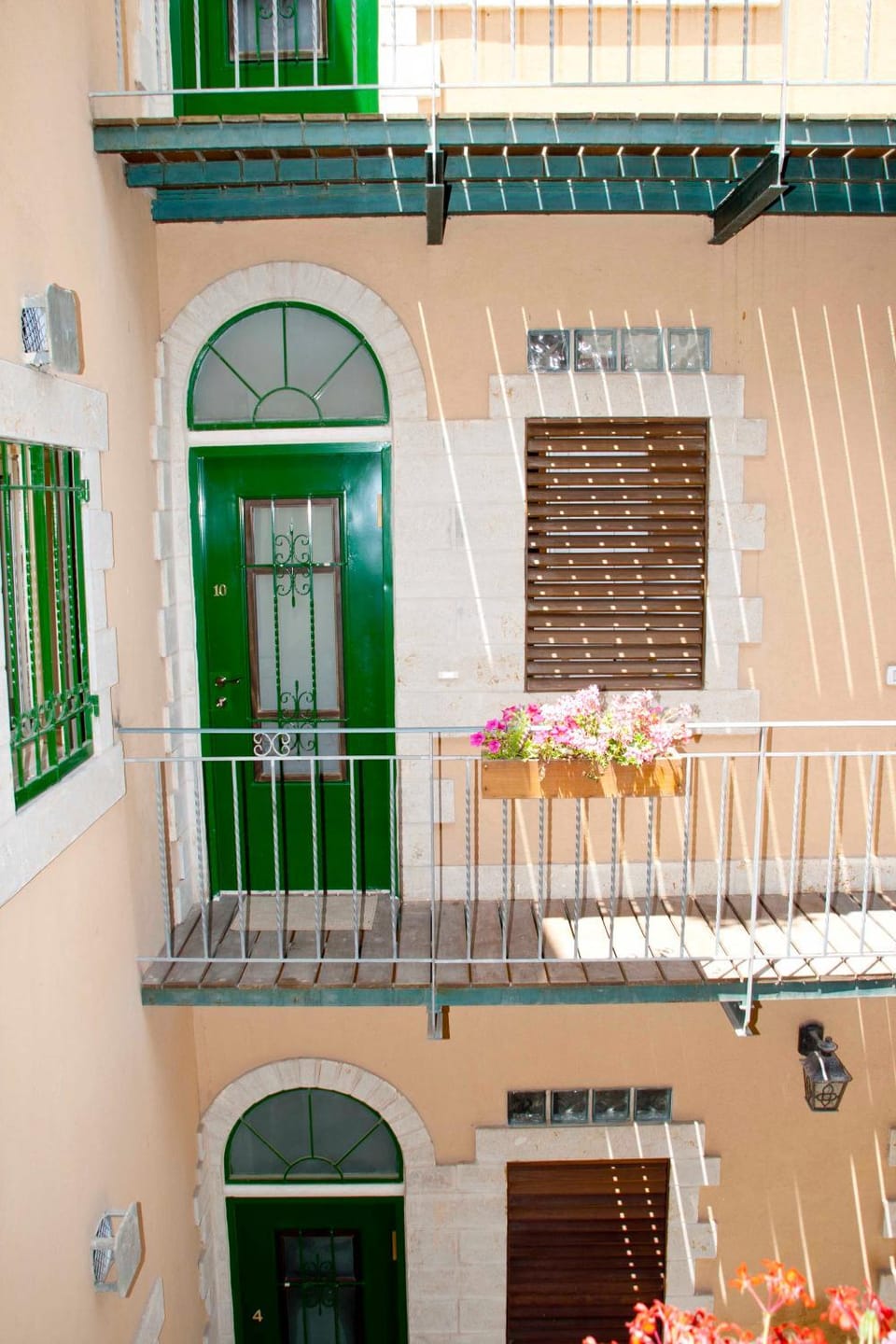 Decorative detail, Area and facilities, Internal: Not applicable to any particular room