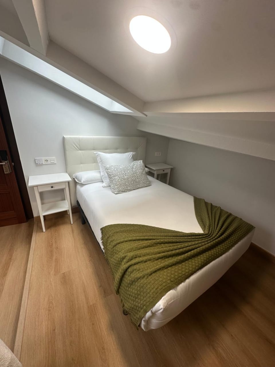 Pensión Serafín Bed and Breakfast in Aviles