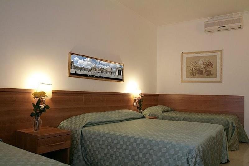 Emanuela Guest House Bed and Breakfast in Rome
