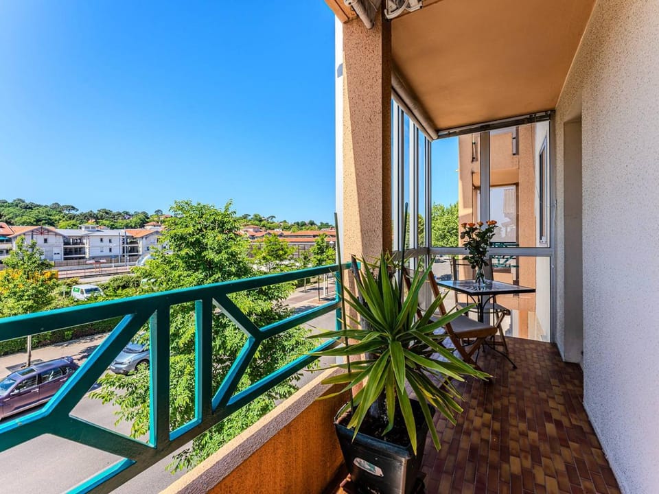 Appartement T2 à Arcachon avec balcon, parking sécurisé, proche gare SNCF et commerces - FR-1-433-32 Apartment in Arcachon