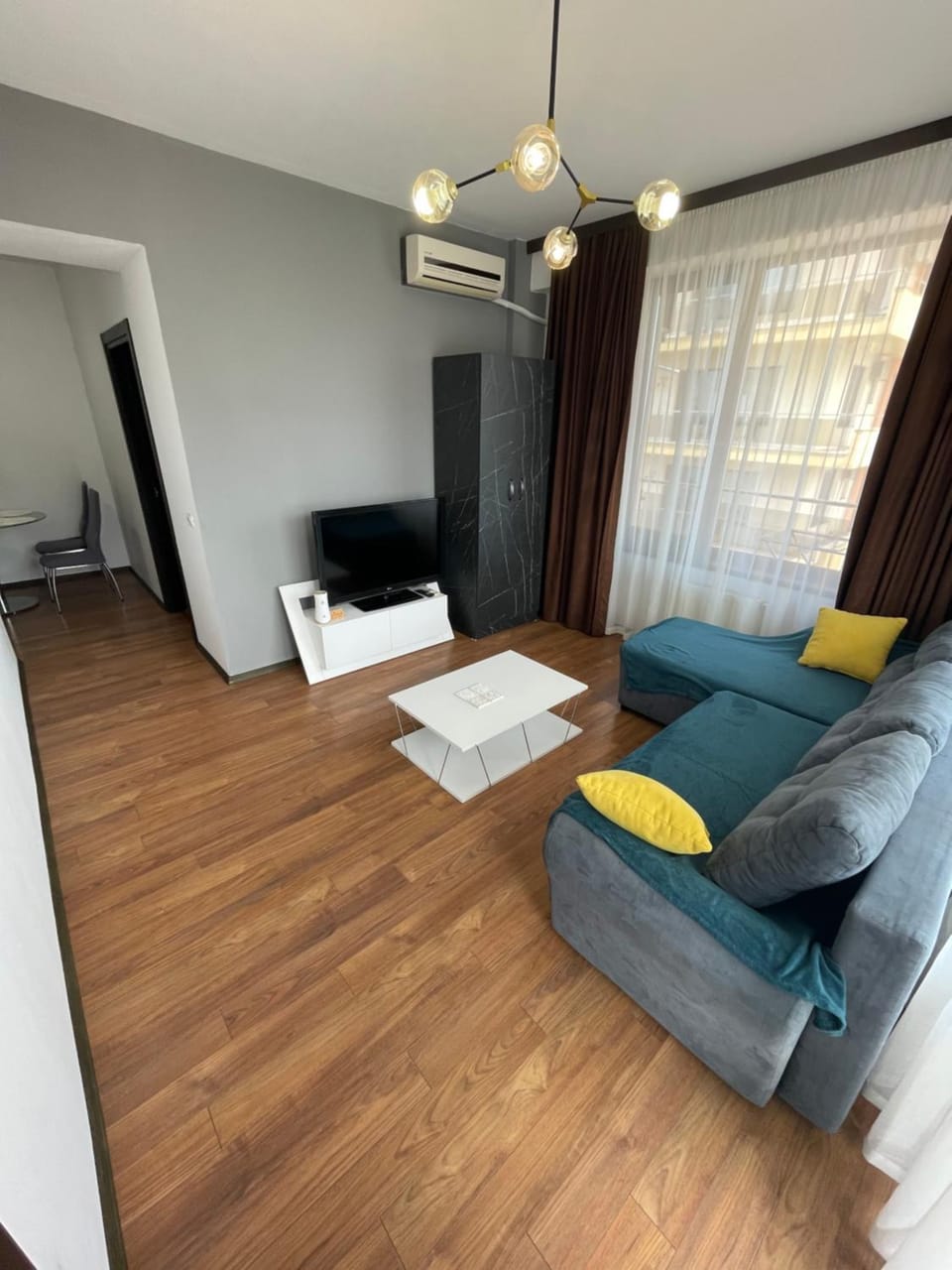 TV and multimedia, Living room
