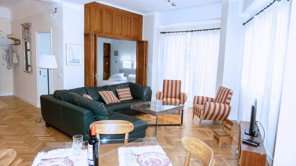Lounge or bar