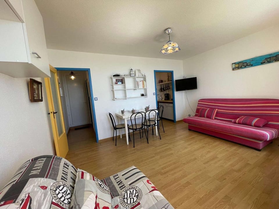 Studio face à la mer pour 4 personnes avec TV - Ménage inclus - Saint-Hilaire-de-Riez - FR-1-224C-665 Apartment in Saint-Jean-de-Monts