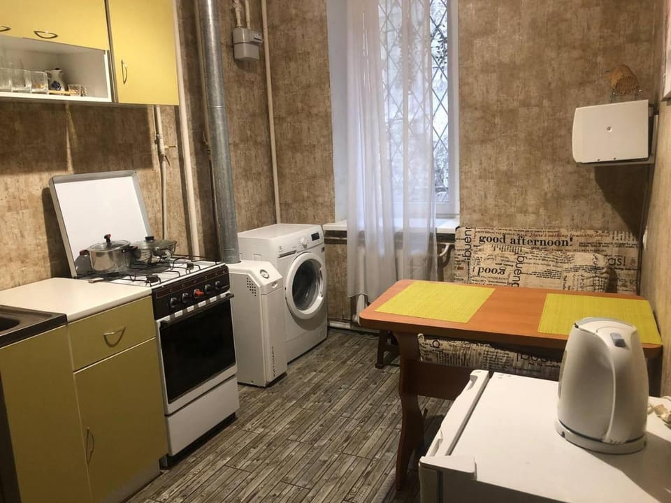 Однокімнатна квартира поруч з залізничним вокзалом Apartment in Odessa
