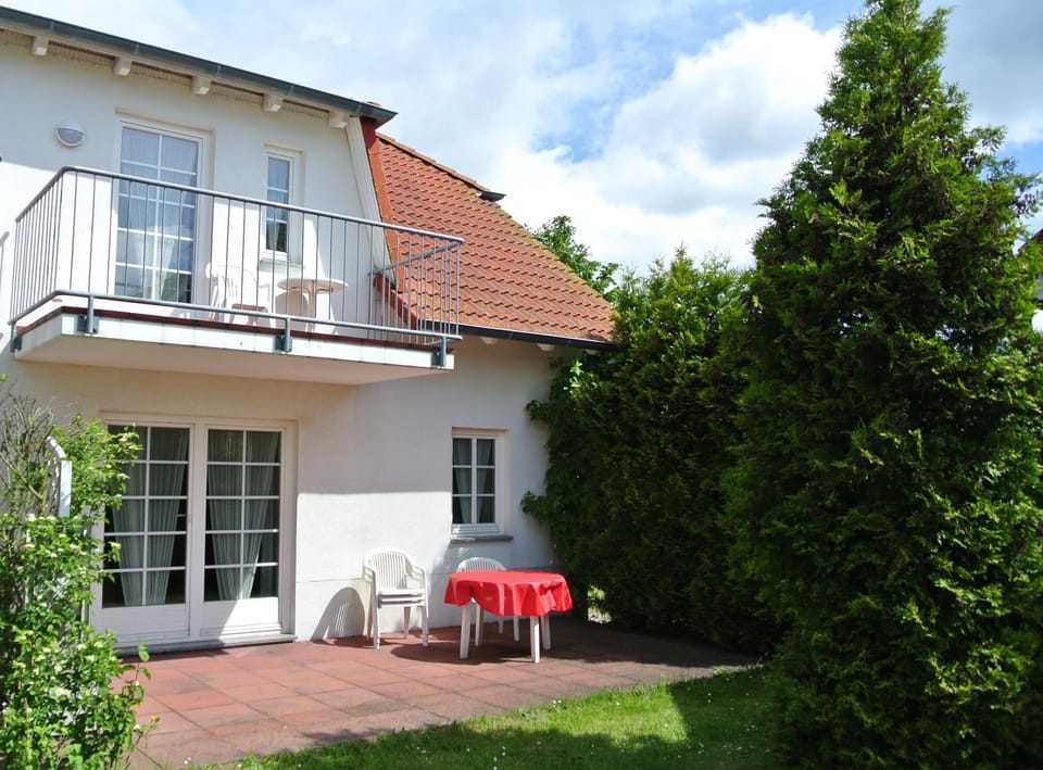 Property building, Garden, Other