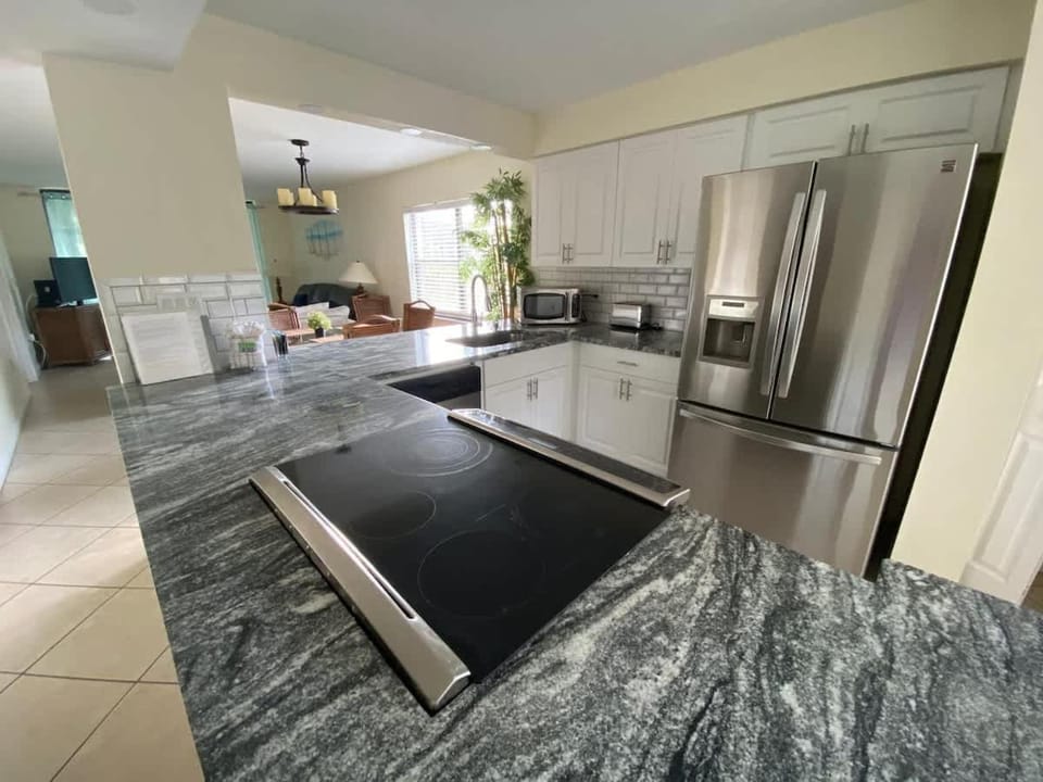 Shorewalk 2 Bedroom 2 Bathroom Near IMG And Bradenton Beach House in Bradenton