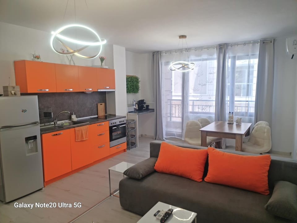 Aglaya 2 Apartment in Pomorie