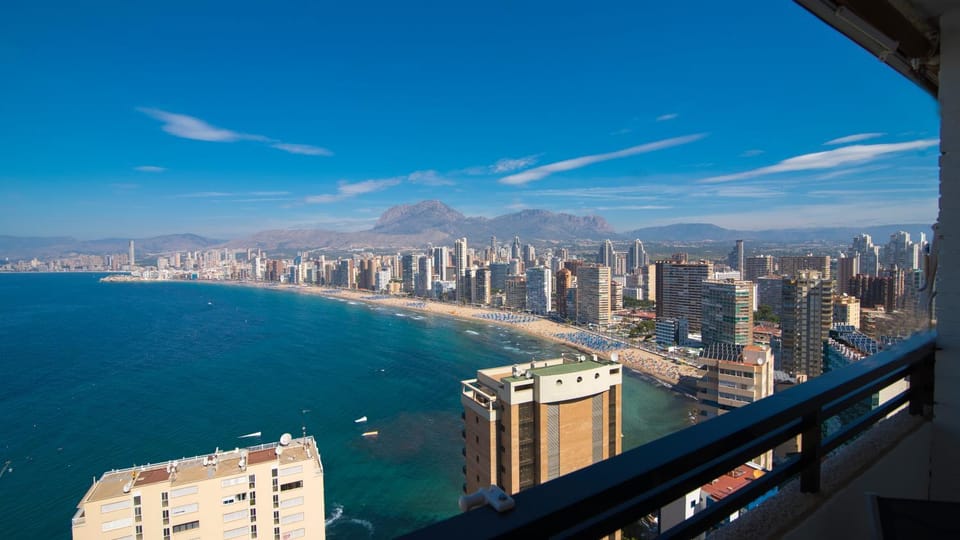 City view, Mountain view, Sea view