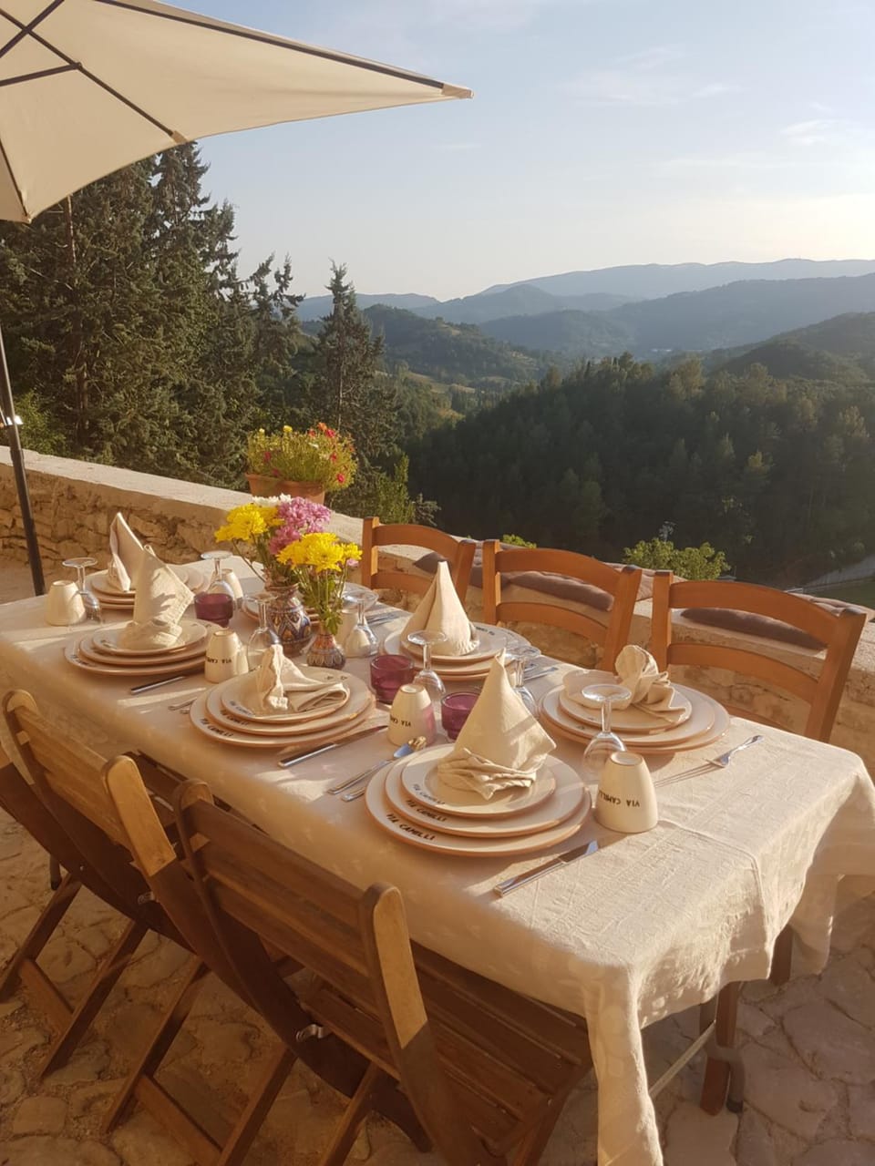Balcony/Terrace, Food and drinks