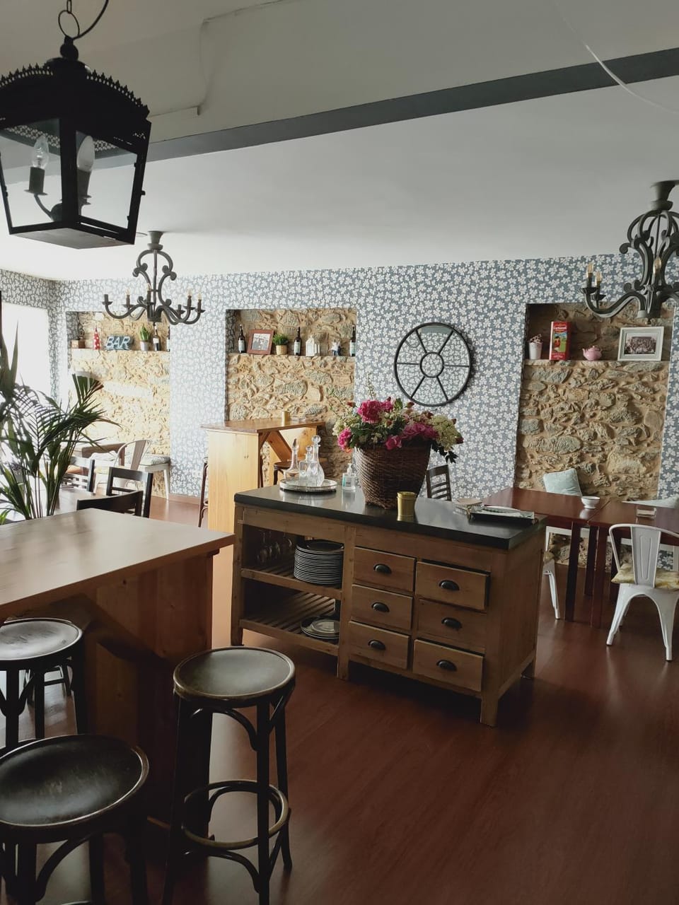 Lounge or bar