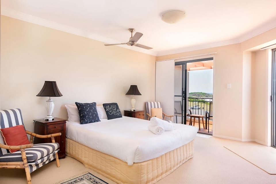 Breakers 1- Unit 10- Ocean Views - Stone Real Estate Yamba Apartment in Yamba