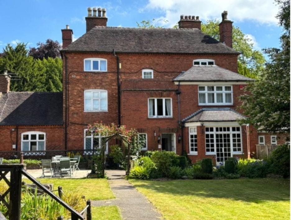 The Manor Guest House Bed and Breakfast in Staffordshire Moorlands District