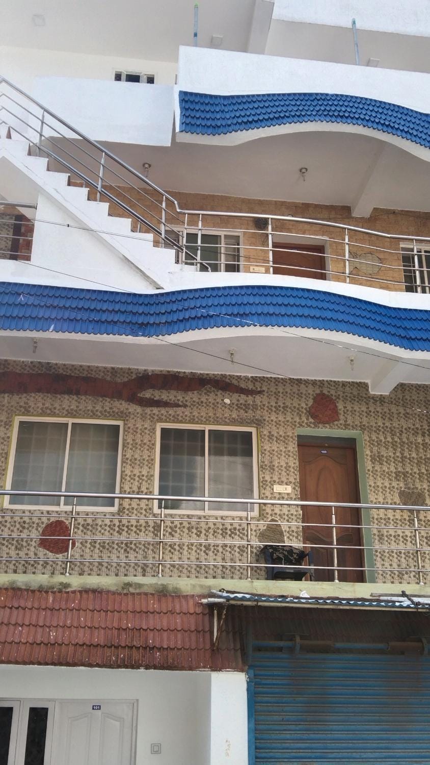 Rainbow Guest House Resort in Tamil Nadu