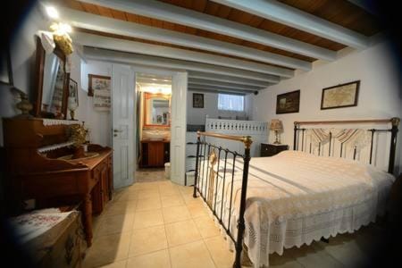 Bathroom, Bedroom