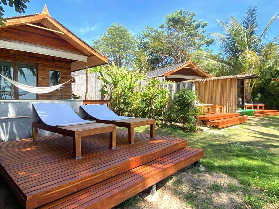 Nibbana Bungalows Chalet in Ko Pha-ngan Sub-district
