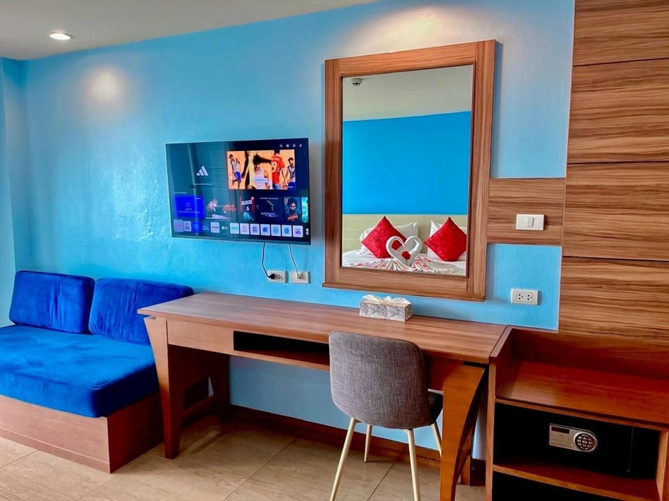 Saisawan Beach Luxury Hotel Resort in Pattaya City