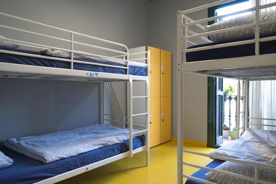Day, bunk bed