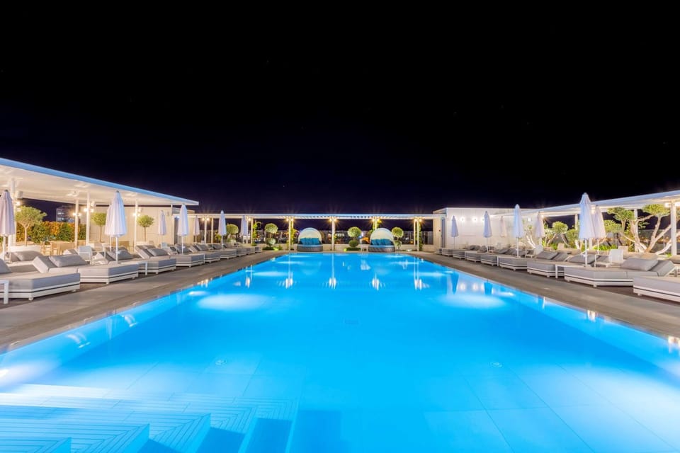 Lounge or bar, On site, Swimming pool, Swimming pool