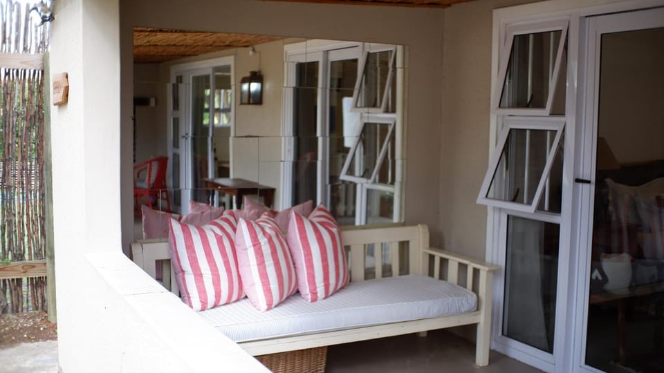 Patio, Balcony/Terrace, Seating area