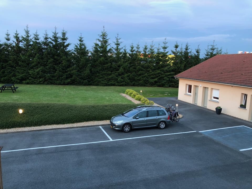 Villa Motel Hotel in Grand Est
