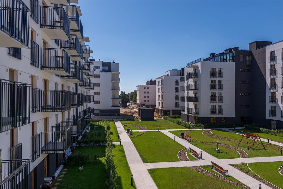 Neighbourhood, Area and facilities