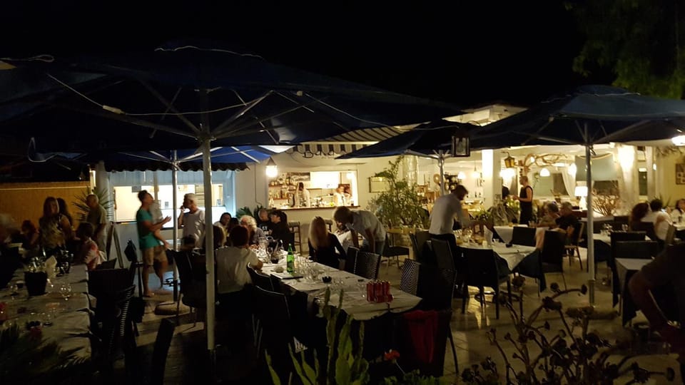Restaurant/places to eat