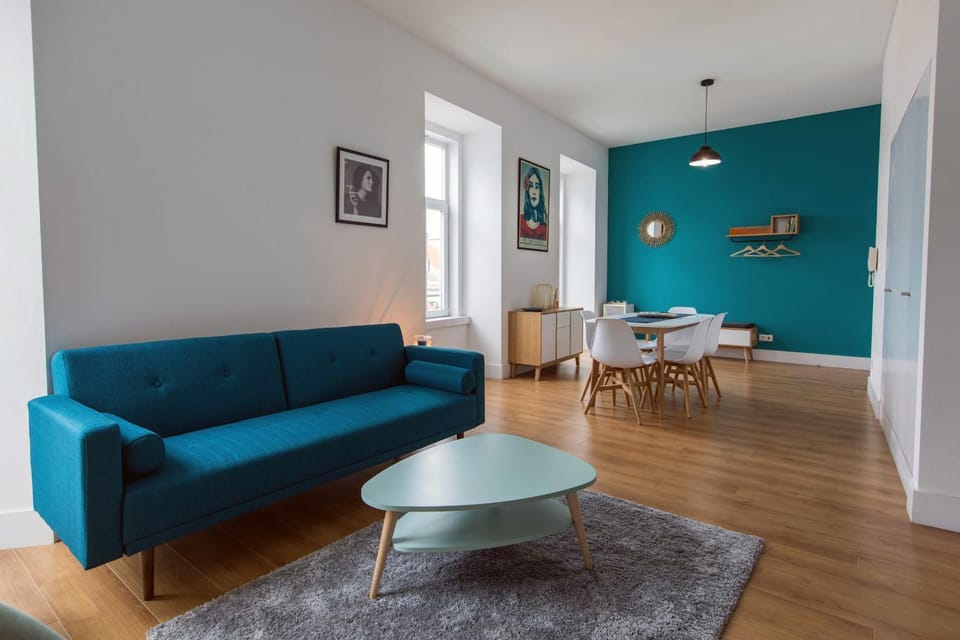 Living room, Seating area, Dining area