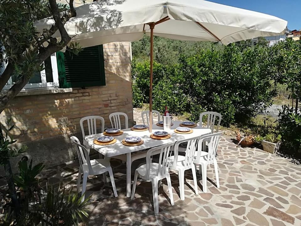 Patio, Garden, Garden, Balcony/Terrace, Dining area