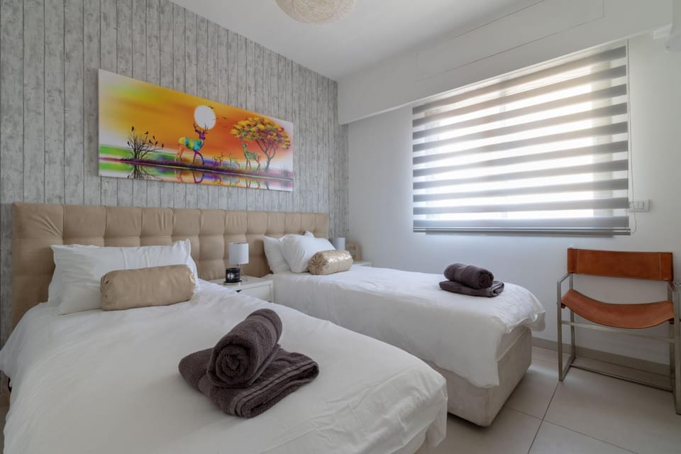 Enjoy Views of Jerusalem from Chic Flat Apartment in Jerusalem