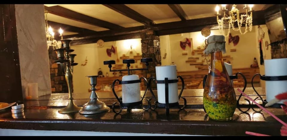 Hanul Izvorul Rece Sinaia Inn in Prahova, Romania