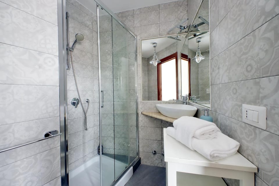 San Pietro Maison Apartment in Rome