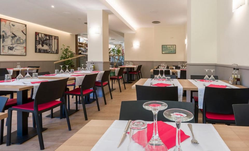 Hostal La Vila Bed and Breakfast in Olot