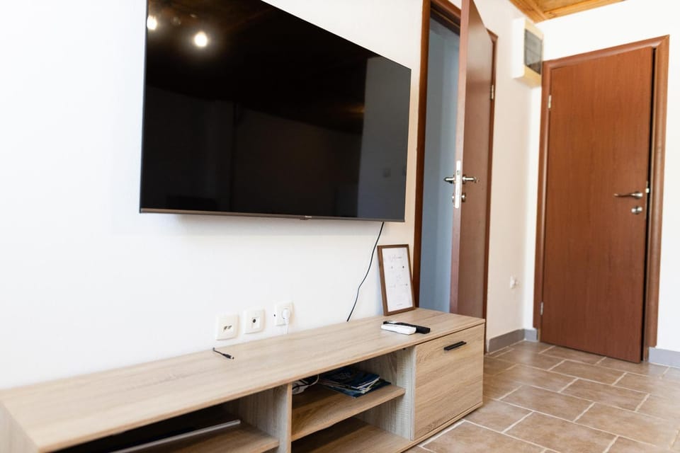 Green Harmony Apartment in Kotor Municipality