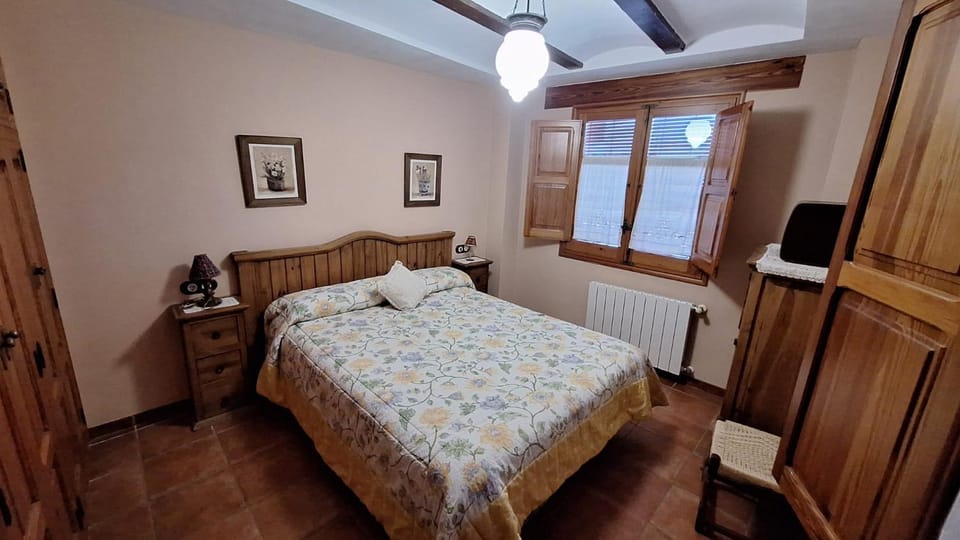 Casa rural con terraza en Cabanes - Mar y montaña - Ideal para grupos y familias Country House in Valencian Community