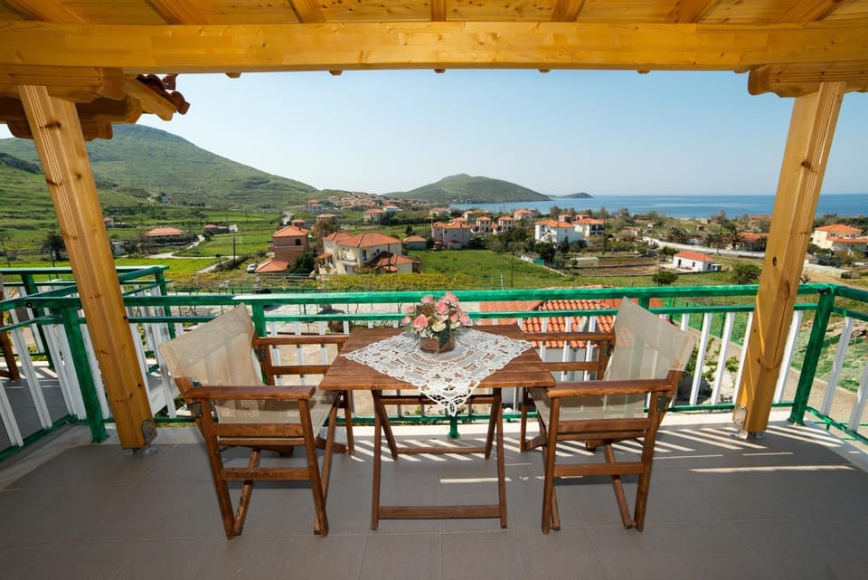 Balcony/Terrace, Garden view, Mountain view, Sea view