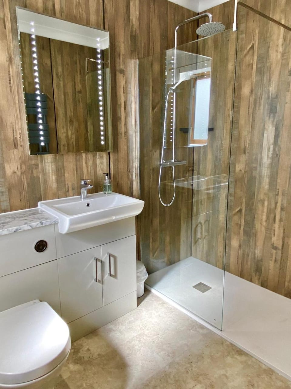 Springwood Room Only Accommodation Bed and Breakfast in Seahouses