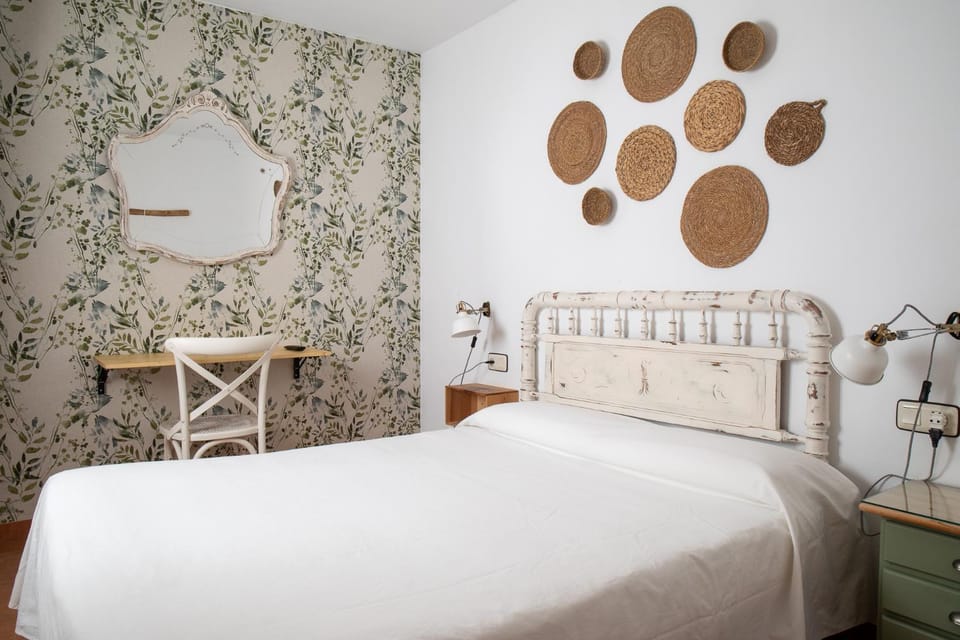 Hostal El Pozo Bed and Breakfast in Valencian Community